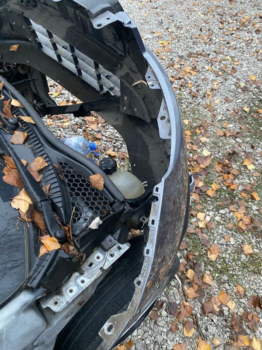 Предна броня с решетка Nissan qashqai j10 facelift