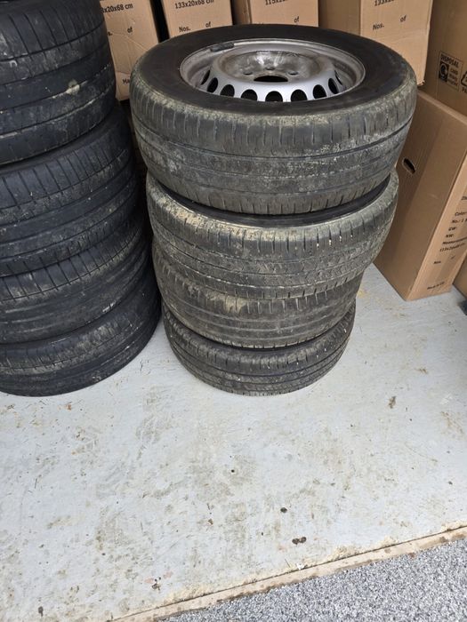 Vand 2 seturi jante Mercedes Sprinter