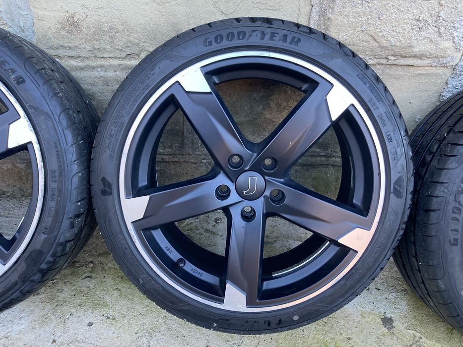 Джанти 18 5x112 8J ET48 летни гуми
