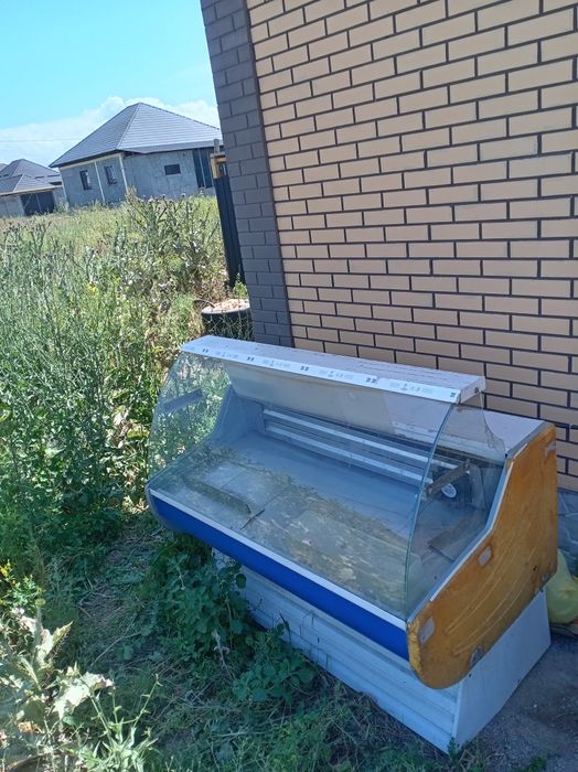 Продам холодильник