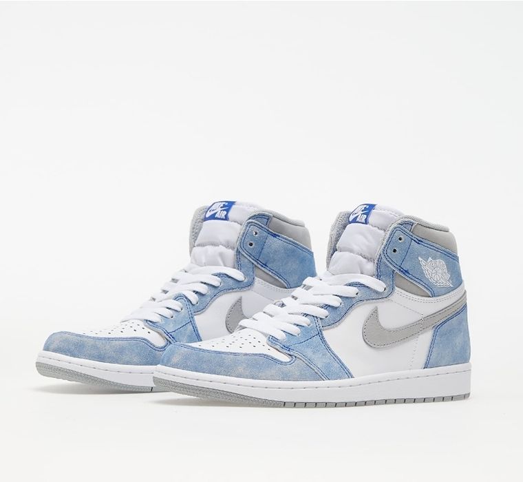 Найк еър Джордън Nice Air Jordan 1 Retro High OG
Hyper Royal/ White-Lt Smoke Grey