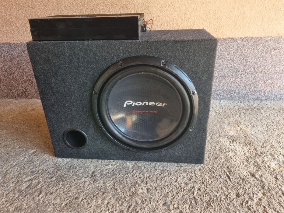 бас каса с усилвател