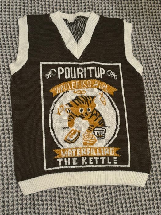 Жилет оверсайз с котиком