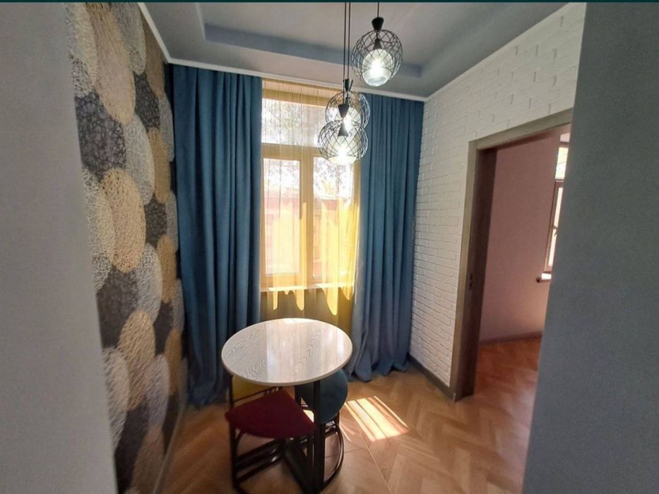 Продается Квартира 2-ком. Переделанная в 3-ком.