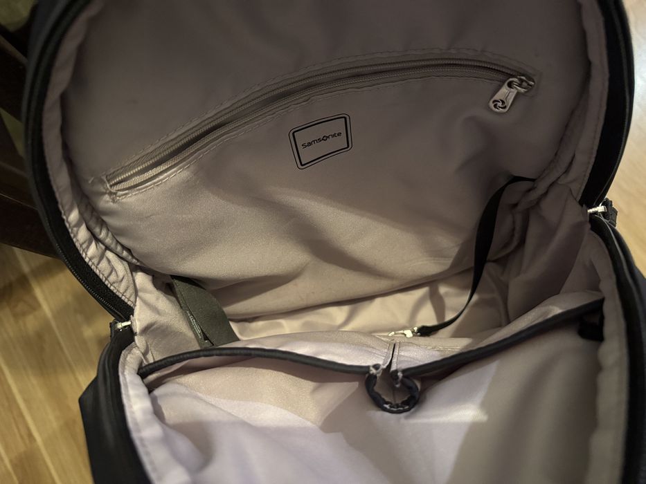 Дамска раница Samsonite Move 4.0 в черен цвят