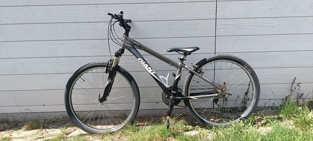 Алуминиев велосипед GIANT Boulder XS 26'