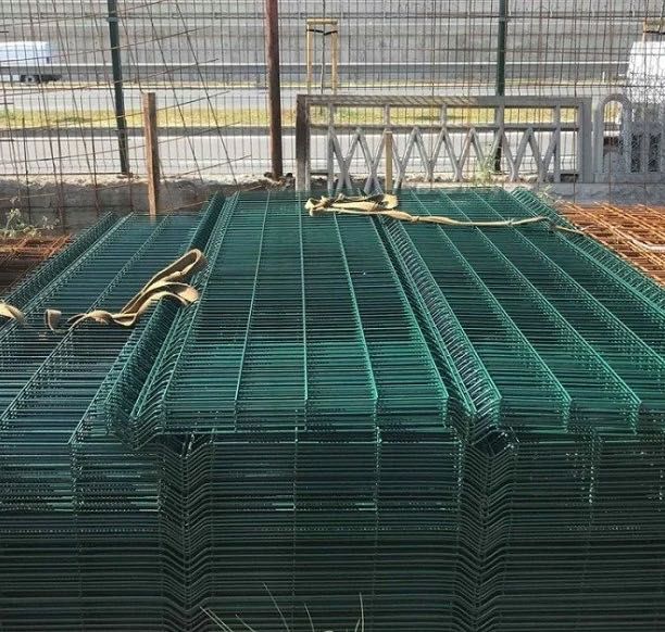 Оградни пана 3D тип мрежа, цвят зелен и сив, дебелина 4мм