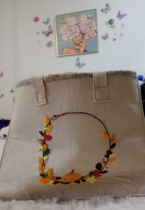 Sacoșă handmade brodata manual
