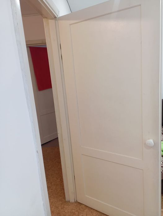 Продам межкомнатные двери