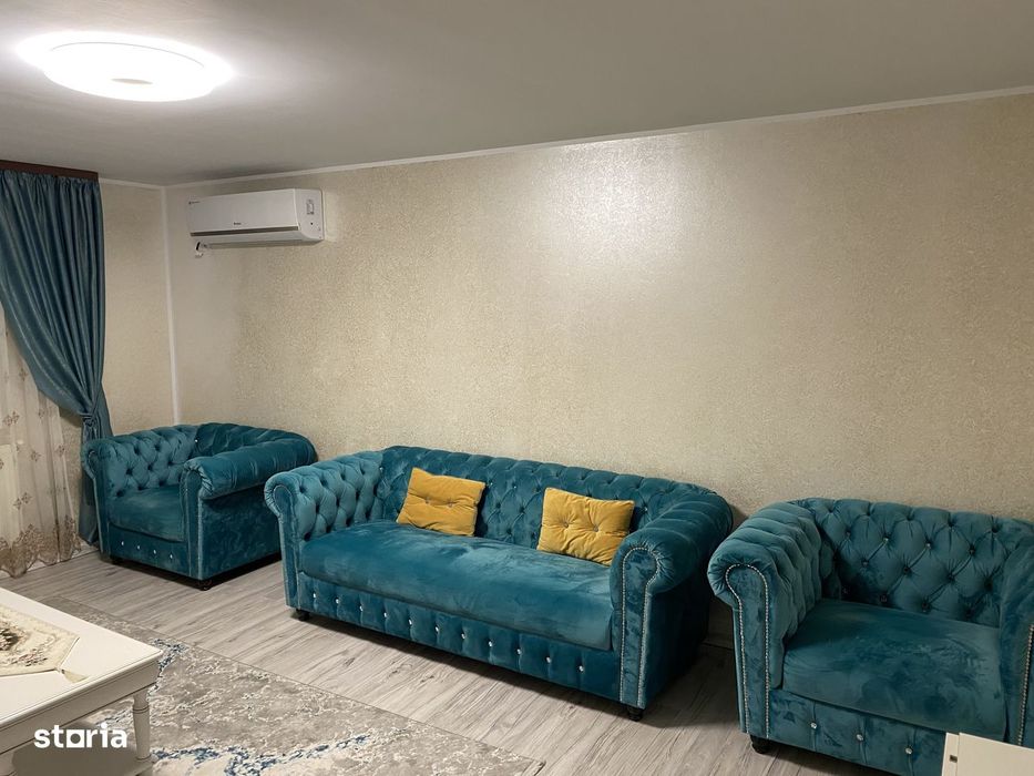 Apartament 4 camere de vanzare