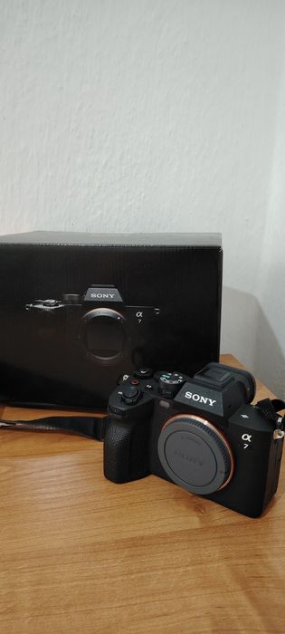 Sony Alpha a7 IV (Body) — Состояние новой, пробег 8000