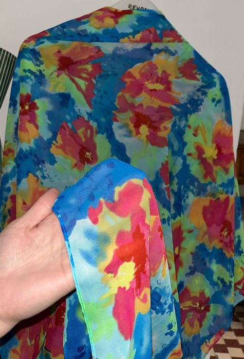 С накидка купальник