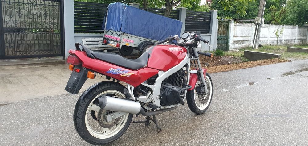 Vând Suzuki gs 500