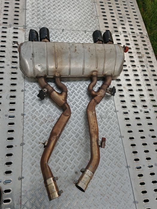 Крайно гърне Бмв м4 г82