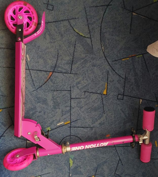 Trotineta fetițe, cadru aluminiu și oțel, PU(silicon), ABEC-5 Roz