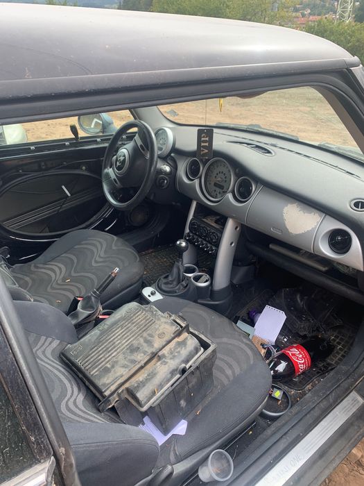 Mini Cooper 1.6 90кс 2001г