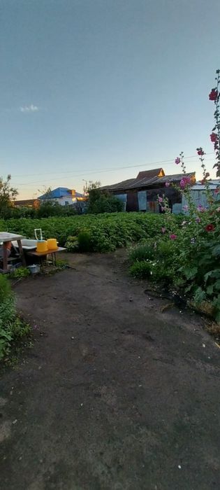 Продам дом с центральным отоплением.