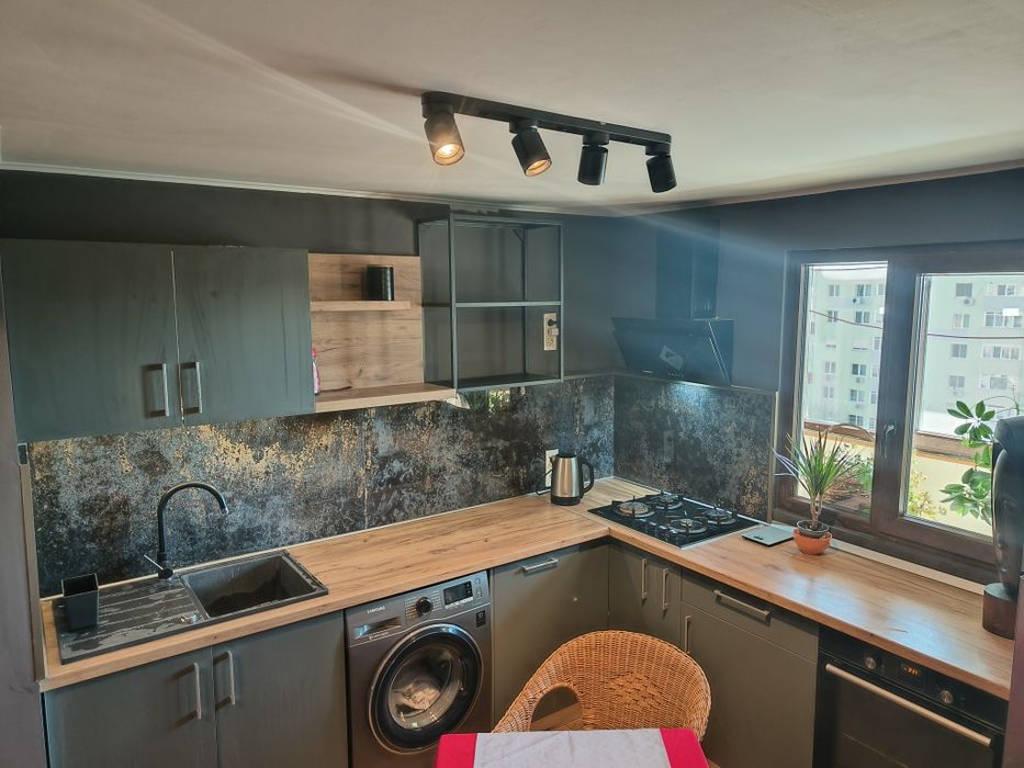 Se vinde Apartament 2 camere Samoila Dumitru/Oltenitei