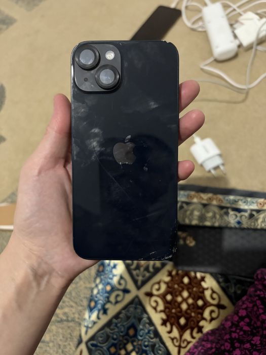 Продам Iphone 14