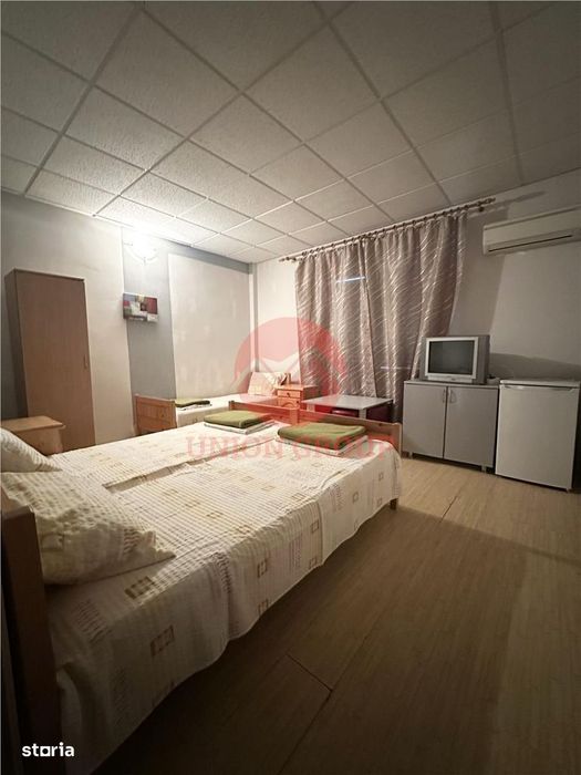 Pensiune 15 camere in a Doua Linie la Mare, zona Pescaria lui Matei