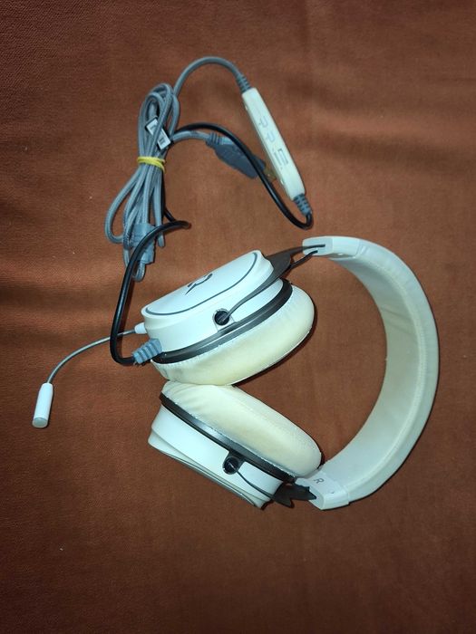 Casti AQIRYS Altair cu fir, telecomanda/fir, USB