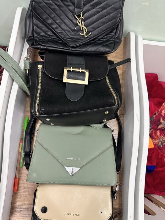 4 сумка сатылады 60 мынга