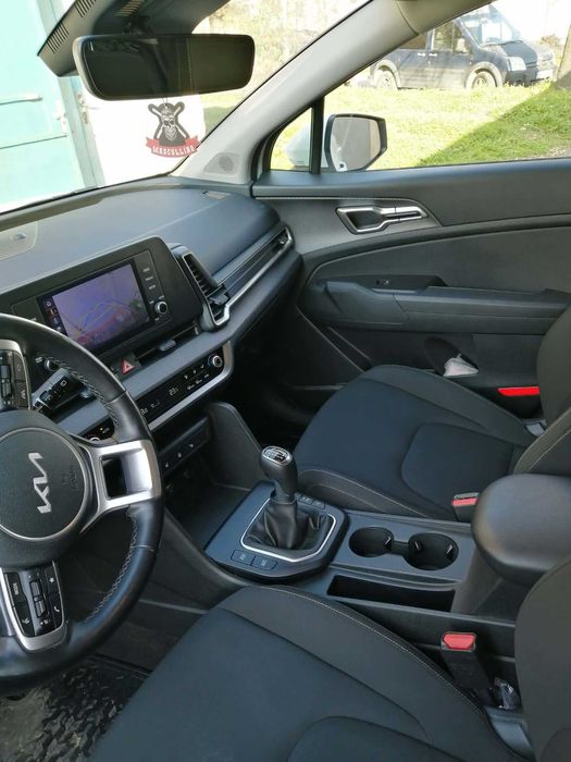 Продавам употребяван автомобил КИА "Спортидж", закупепен от представителство на КИА(2022г.), Ст. Загора