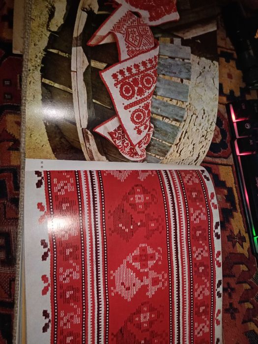 carti croitorie ,broderie ,arta romaneasca,romante vechi