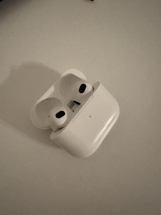 Airpods (3rd generation