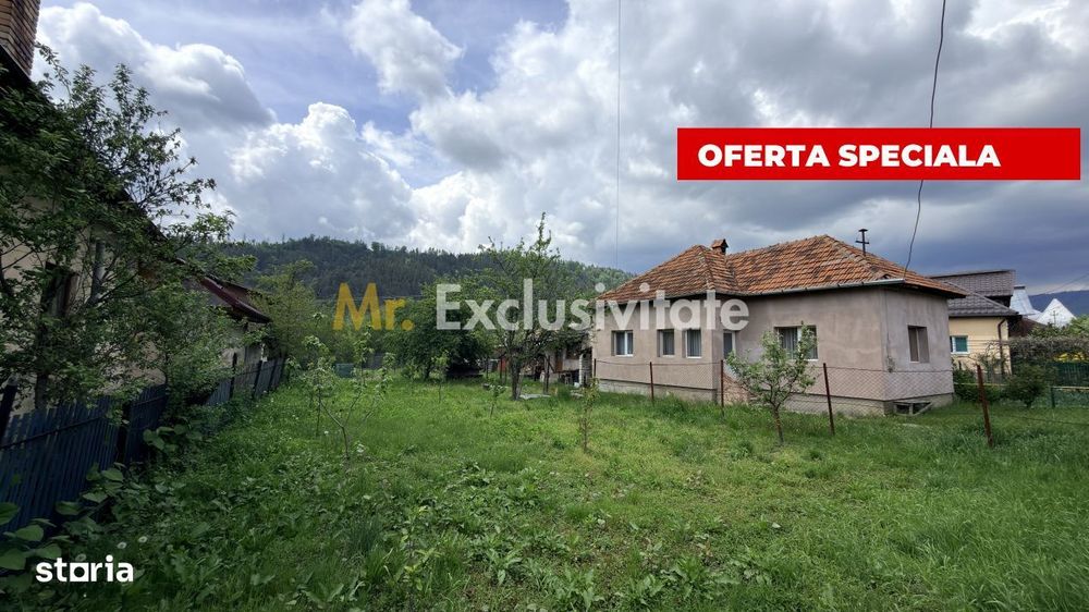 Casa in Leresti, la strada principala, cu rau in spate | teren 831 mp-