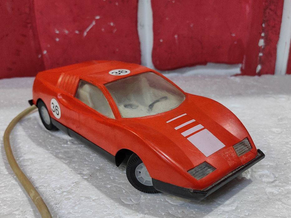 Стара играчка количка с дистанционно управление