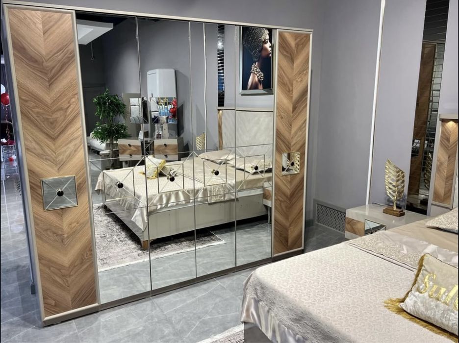 Спальный гарнитур турецкий Б/у