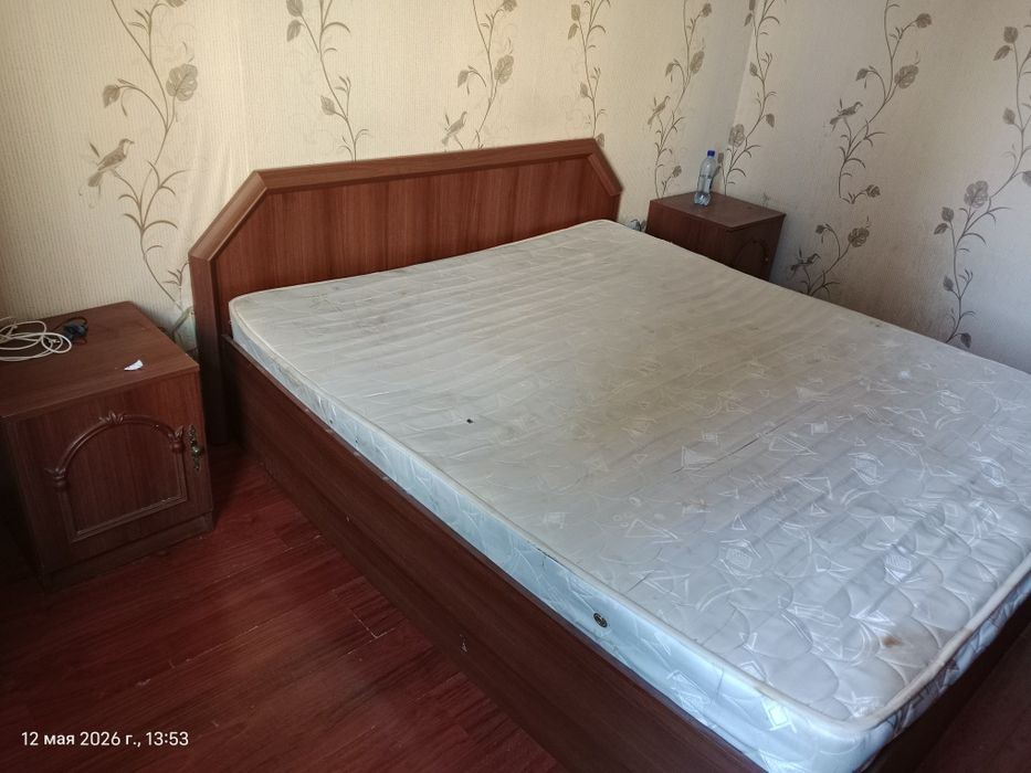 Спальный гарнитур бу