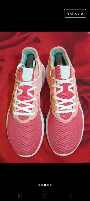 Vând urgent adidași adidas