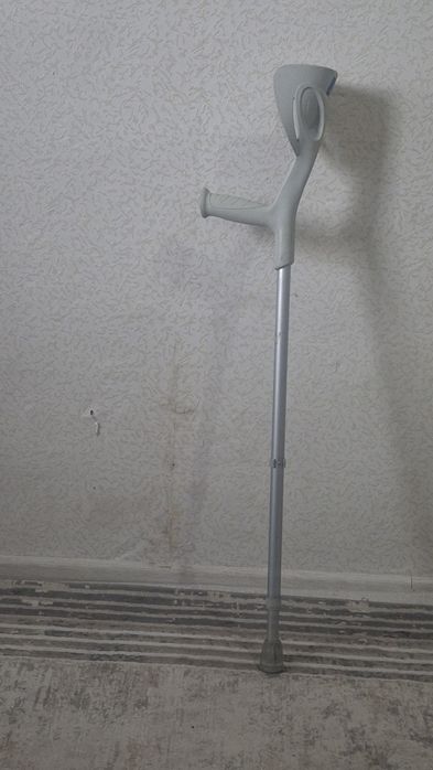 Костыли подлокотники