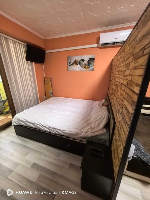 Апартамент двустаен преустроен на тристаен