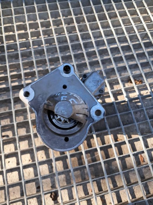 Electromotor Ford Focus MK3 1.6 TDCI cod AV6N-11000-GC an 2010 -2017
