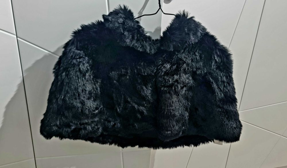 Capa neagra model deosebit