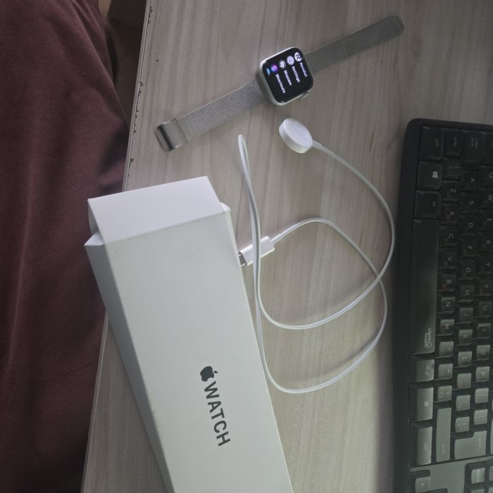 Apple Watch SE 2, 40mm, Silver
