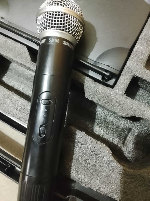 Микрофон SHURE sm58