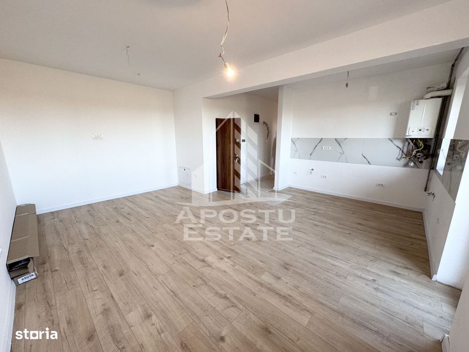 Apartamente cu 3 camere disponibile imediat, gradina de 103 mp — fotografia 2