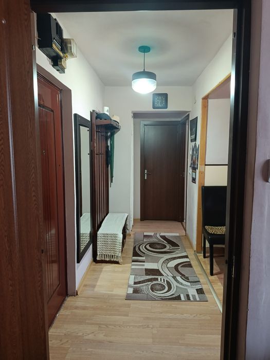 Se vinde apartament cu 2 camere