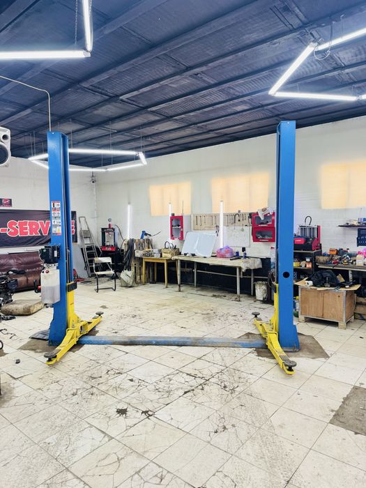 Сдам подъемник в СТО 50/50.