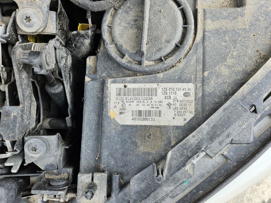 Far stanga bmw f10 f11 bi-xenon adaptiv non-lci