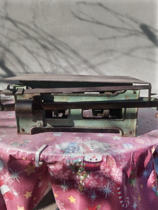 Стари кантари,повечето работещи.