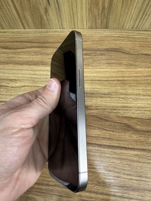 iPhone 15 pro 128 white naqd va nasiya savdoga