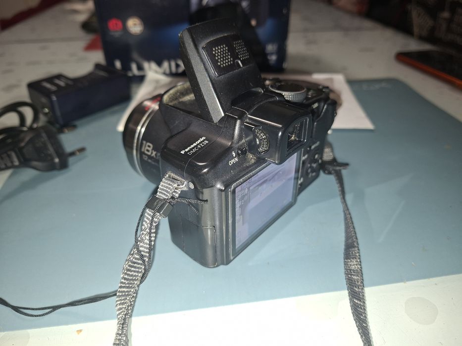 Panasonic Lumix FZ38, in cutie, funcțional,  12 MP, HD movie