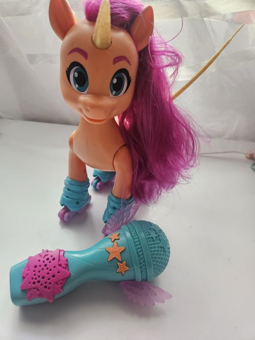 My little Ponny Sing and skate, Sunny