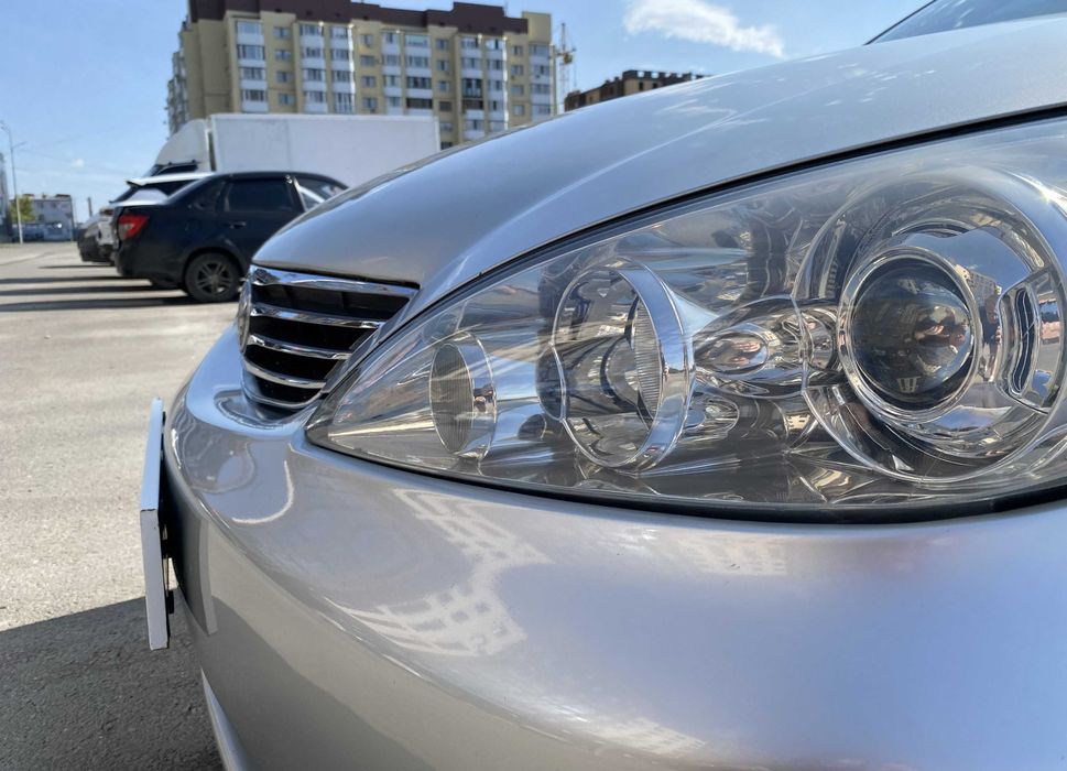 Продам Toyota Camry