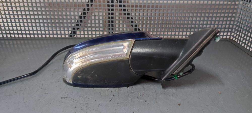 Oglinda dreapta volkswagen vw passat B6 sedan cod culoare LD5Q